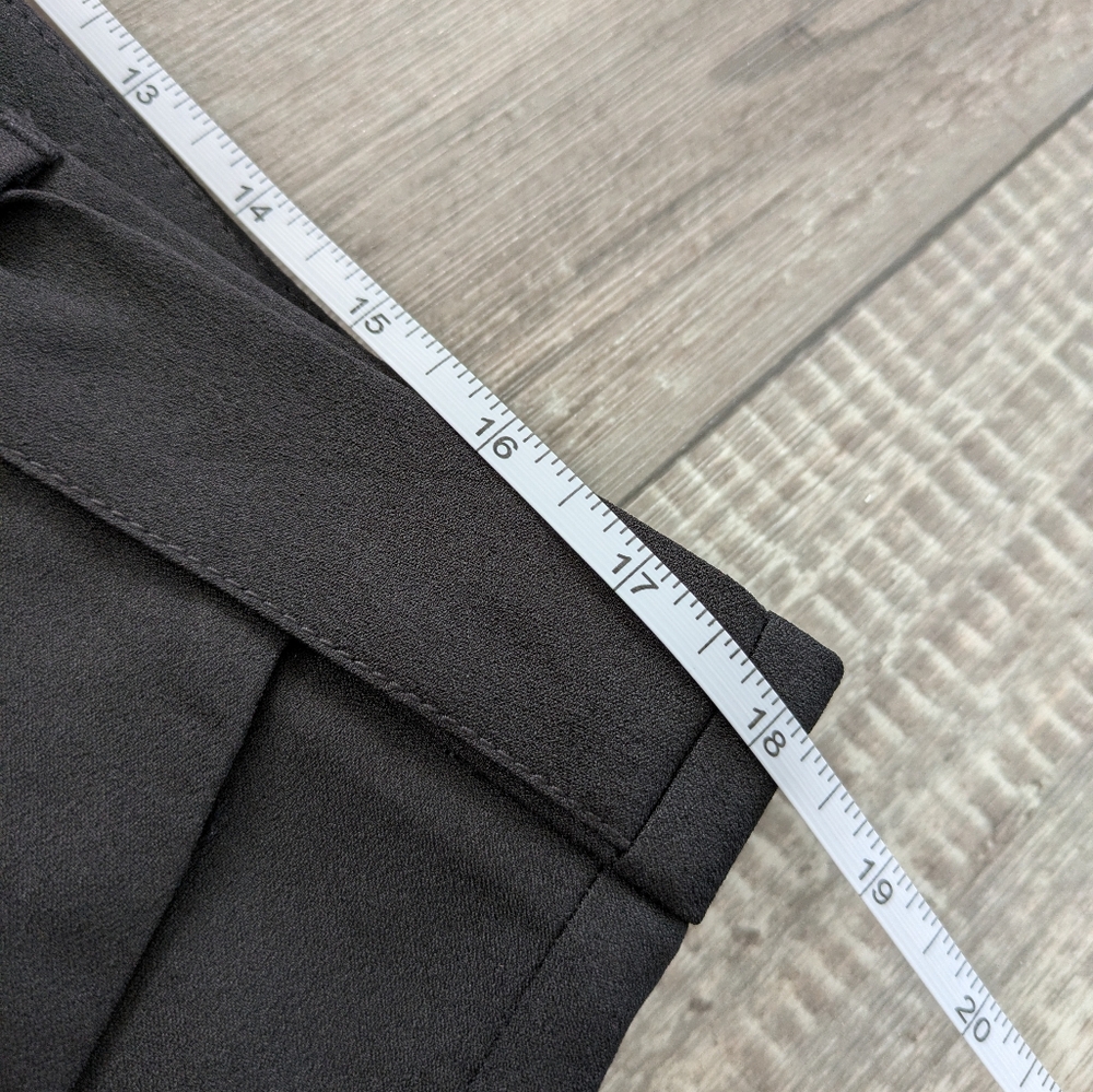 NWT Banana Republic Women's Flat Front Shorts 4" Black Size 14 Belted High Waist - Picture 5 of 8
